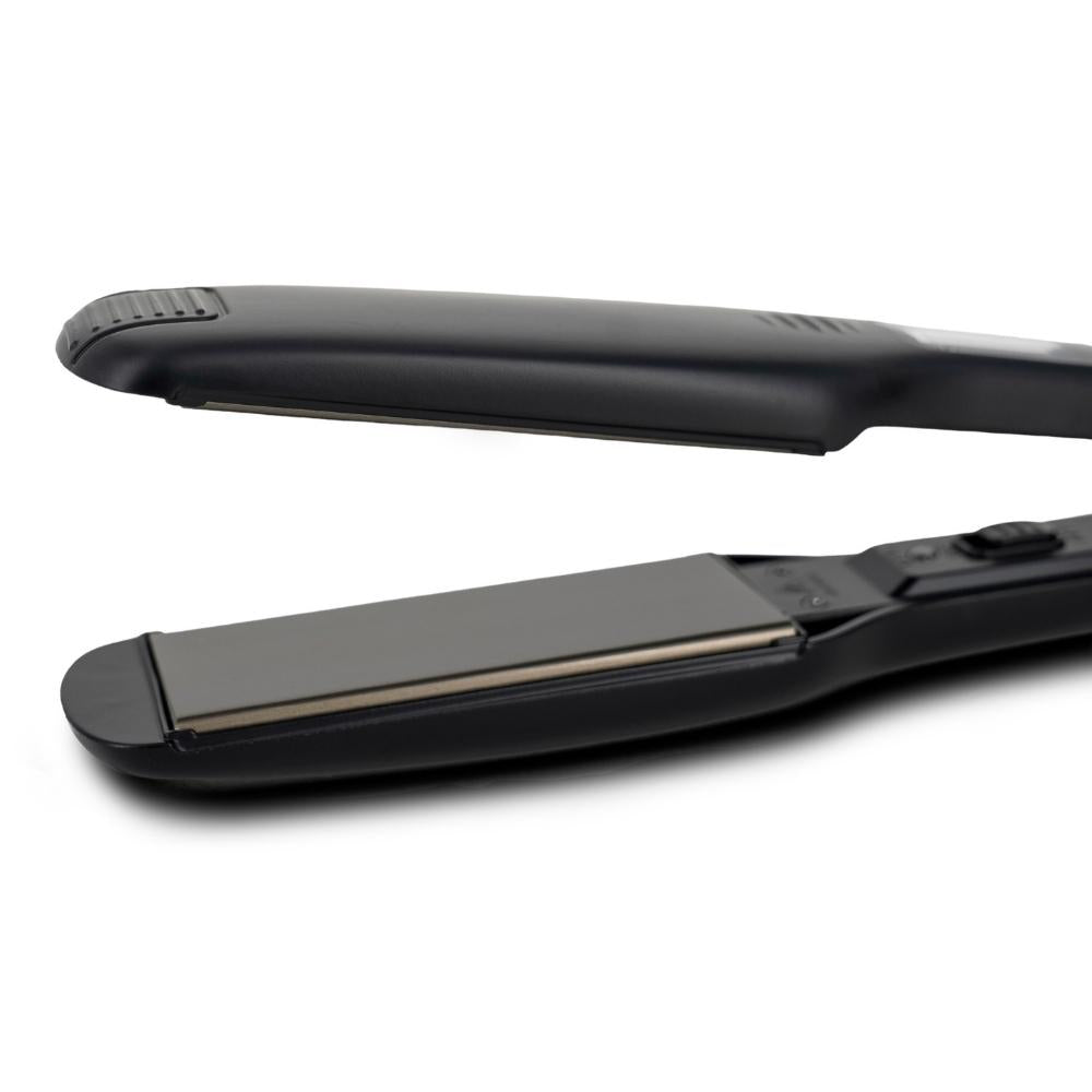 Titanium plated outlet flat iron